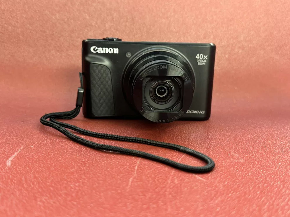 🌺🩷 Canon PowerShot SX740 HS Compact Digital Camera Black 64GB Memory Card🍂✨ 🤎🌆