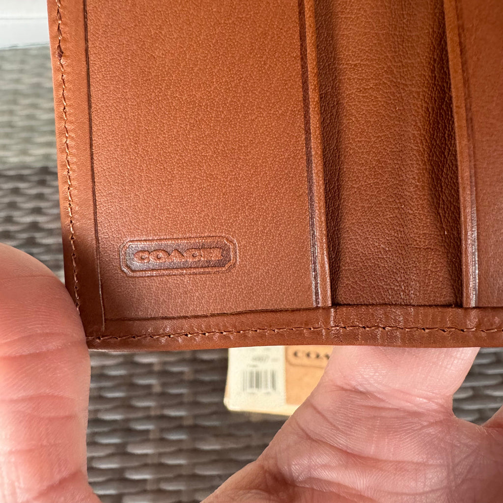 🌺🩷 Vintage Coach British Tan Leather Trifold Key Case 4807 Nwt🍬⚡ 🤎🌆