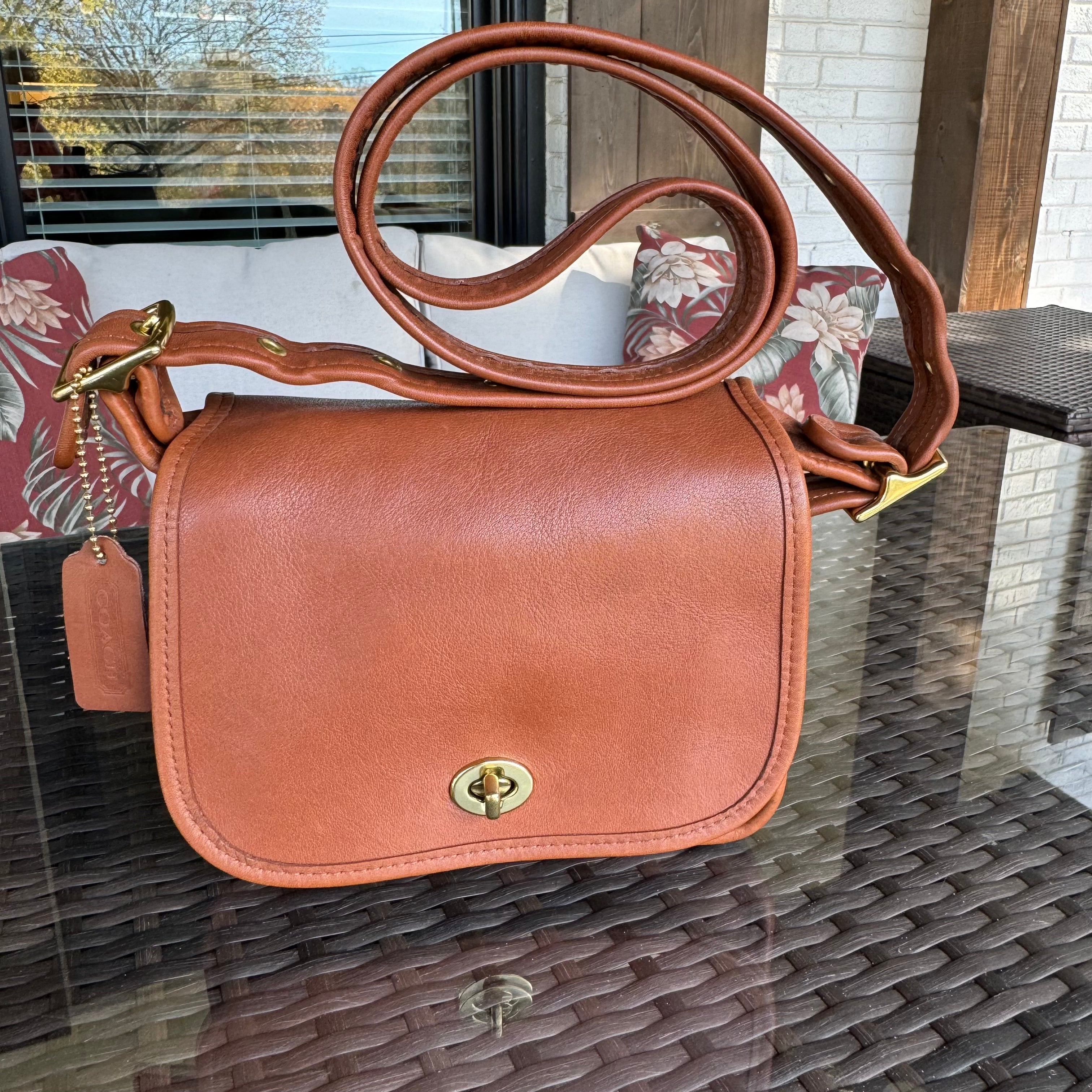 🌺🩷 Vintage Coach Bt Legacy Small Flap 9965✨🔥 🤎🌆