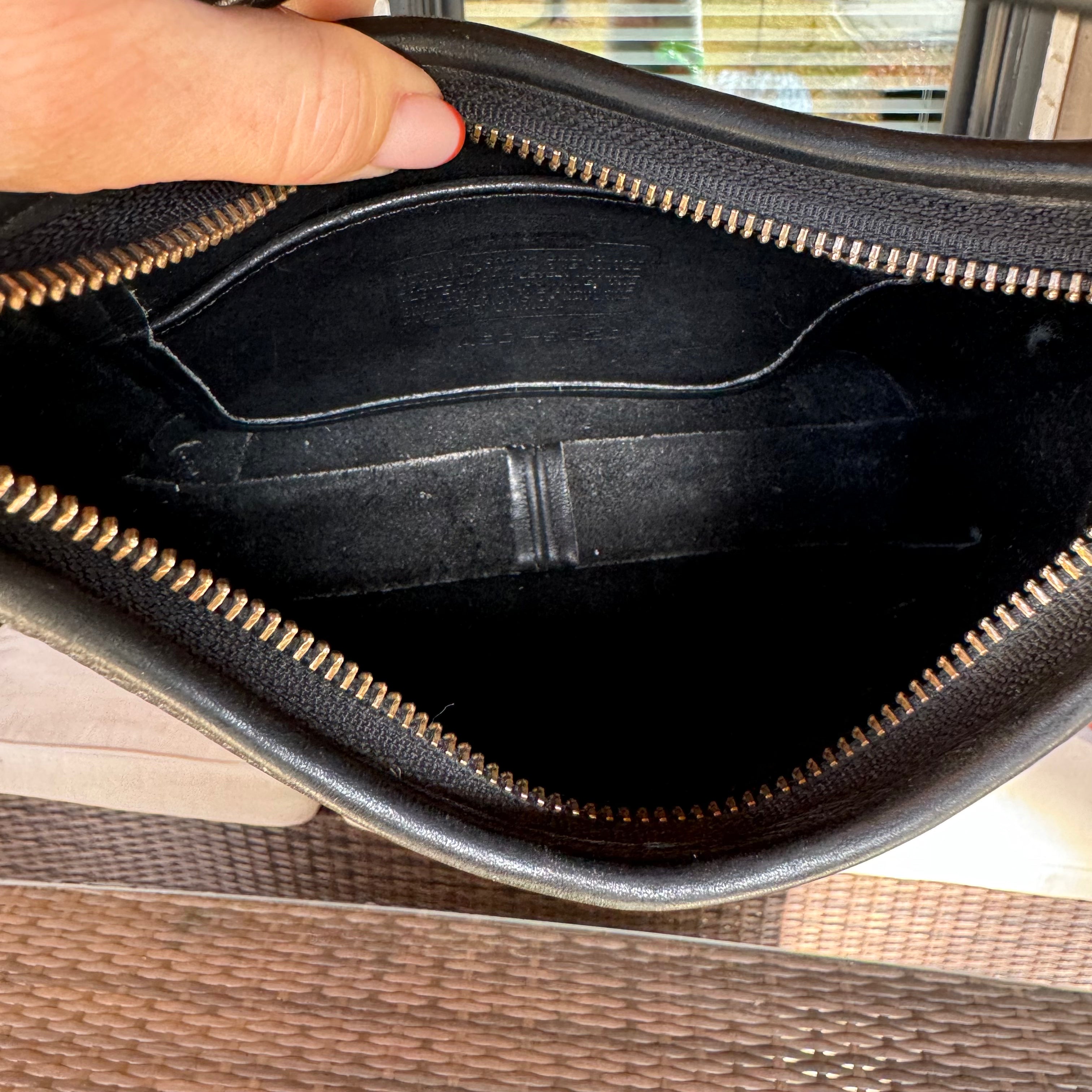 🌺🩷 Vintage Coach Black 9020 Mini Ergo Zip🤎🌆 🤎🌆