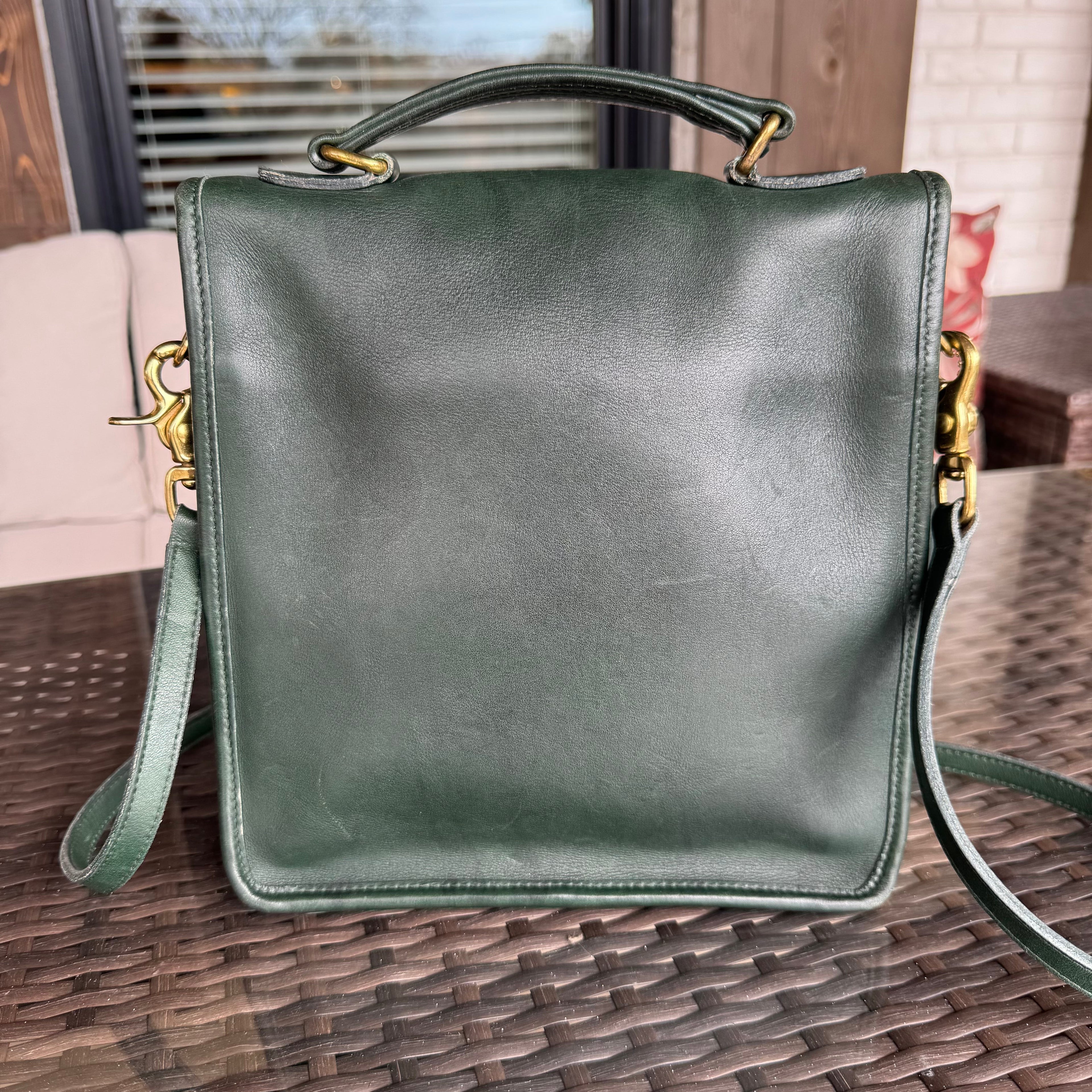 🌺🩷 Vintage Coach Bottle Green Station Bag 5130🌲🍀 🤎🌆