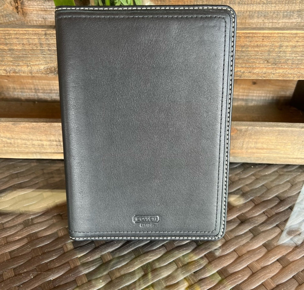 🌺🩷 Vintage Coach Y2K Black Embossed Photo Book Planner🩶🏙️ 🤎🌆