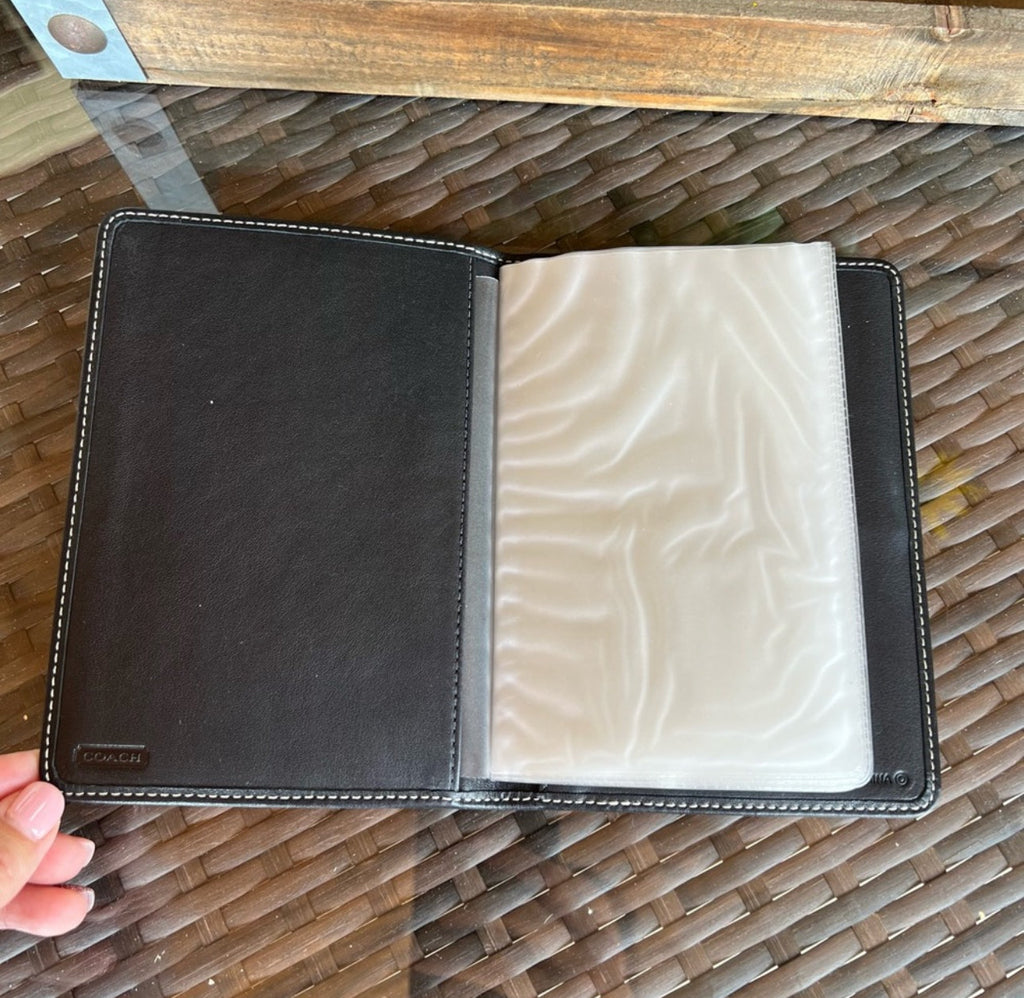 🌺🩷 Vintage Coach Y2K Black Embossed Photo Book Planner🩶🏙️ 🤎🌆