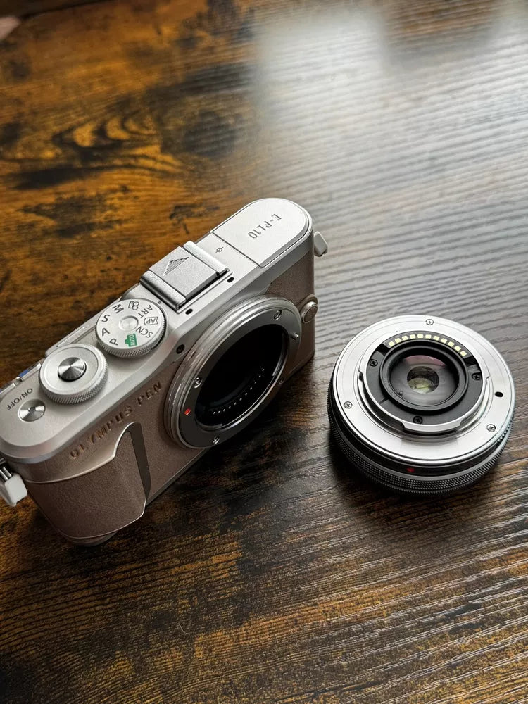 🌺🩷 Olympus PEN E-PL10 16.1MP 14-42mm Lens Mirrorless Digital Camera - Brown🌺🩷 🤎🌆