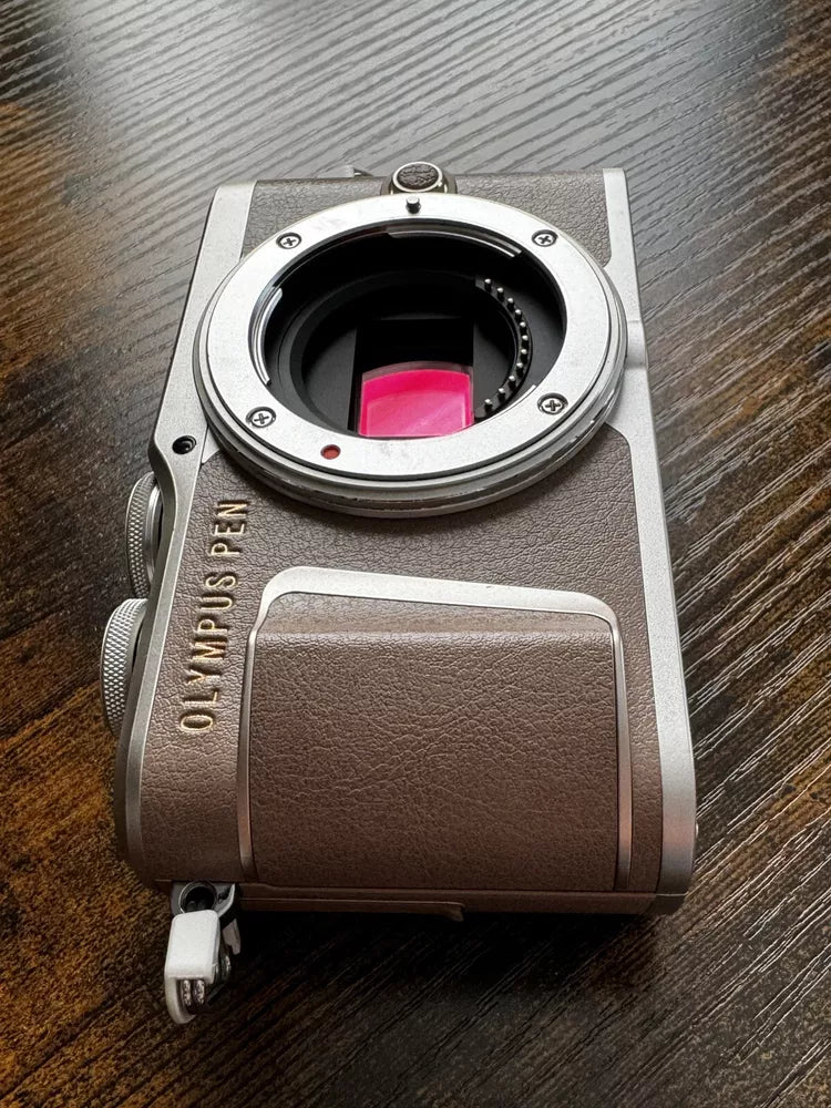 🌺🩷 Olympus PEN E-PL10 16.1MP 14-42mm Lens Mirrorless Digital Camera - Brown🌺🩷 🤎🌆