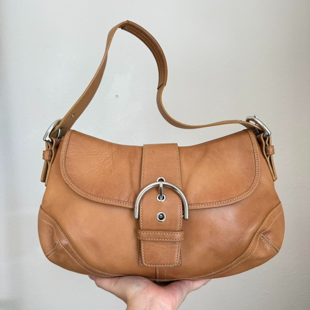 🌺🩷 Authentic Vintage Coach Soho shoulder bag 9248 in tan 🤎🌆