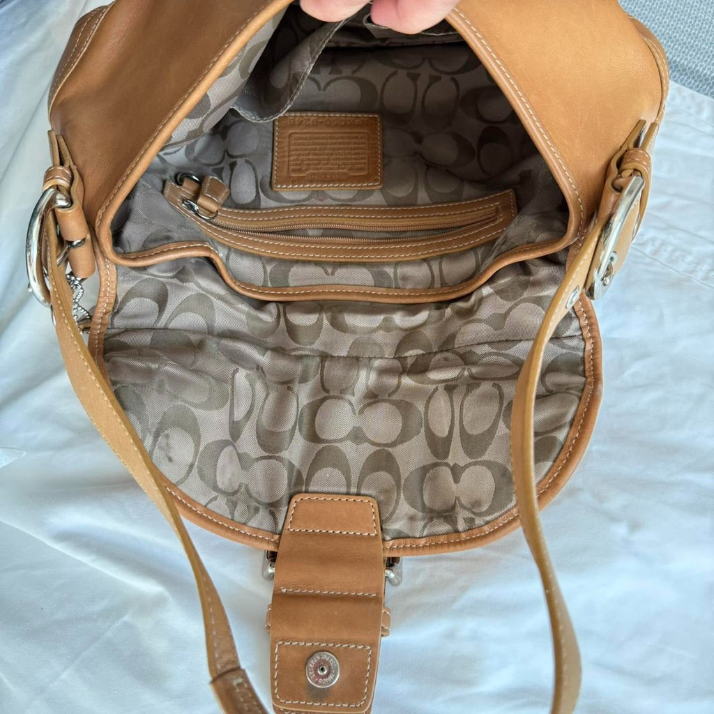 🌺🩷 Authentic Vintage Coach Soho shoulder bag 9248 in tan 🤎🌆