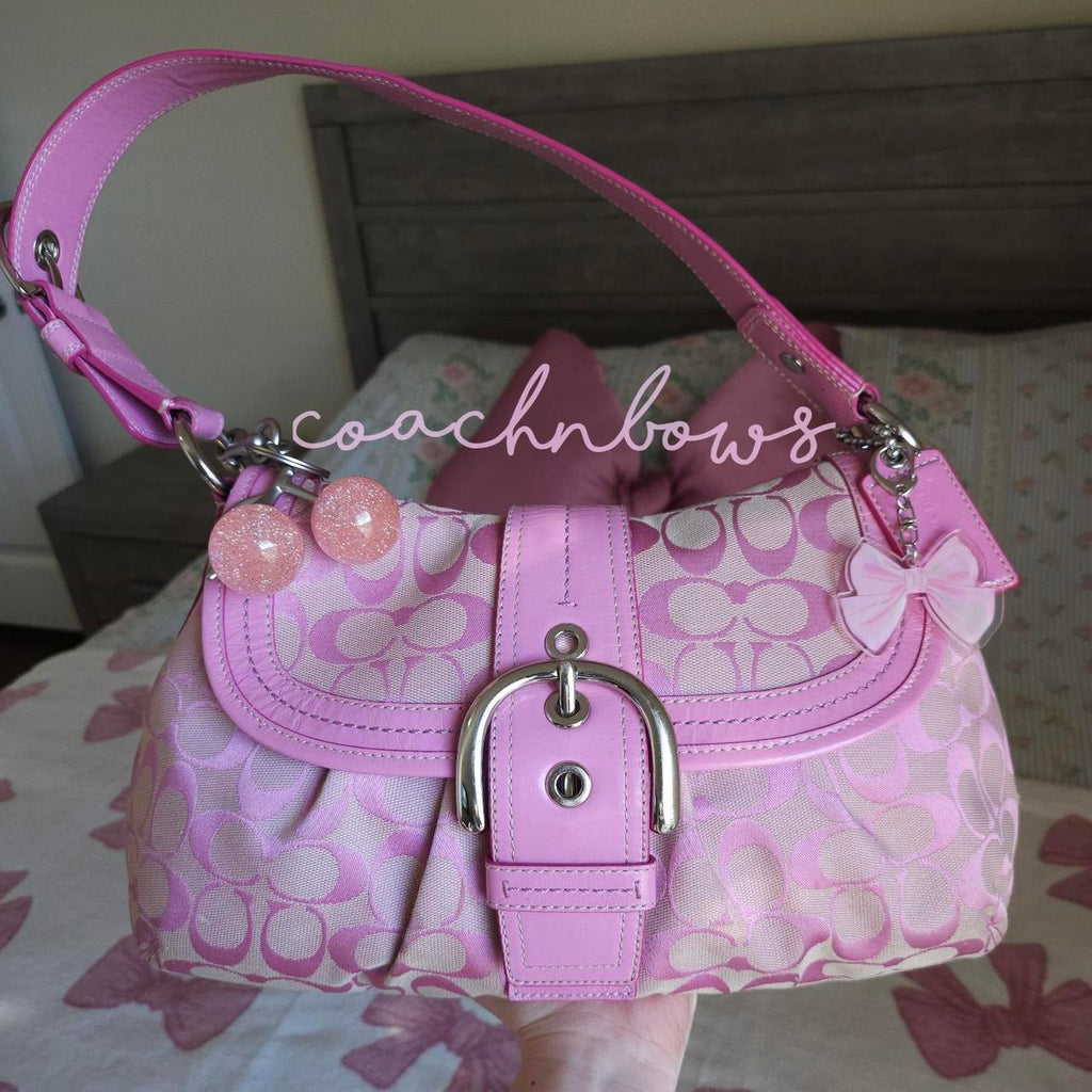 🌺🩷 Vintage Barbie Pink Soho Buckle Signature Cs Rare Shoulder Purse🩷🍒 🤎🌆