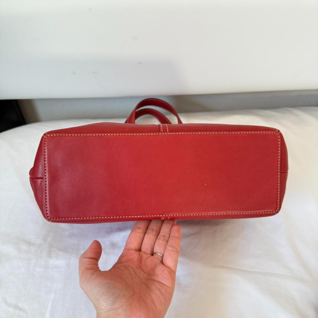 🌺🩷 Vintage Coach tote and makeup bag 🤎🌆