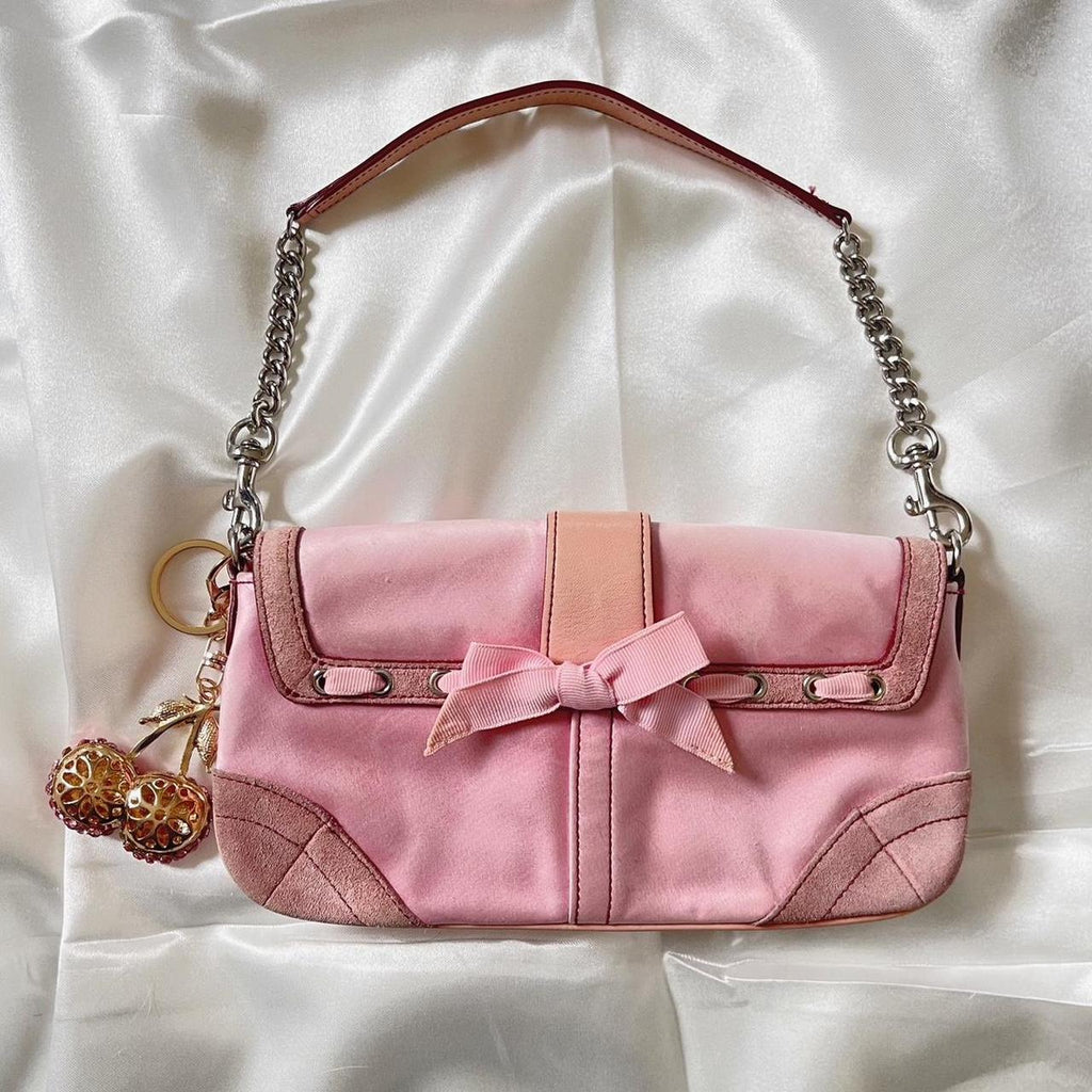 🌺🩷 🦢 2004 Coach Limited Edition Coach Soho 🩰 🤎🌆