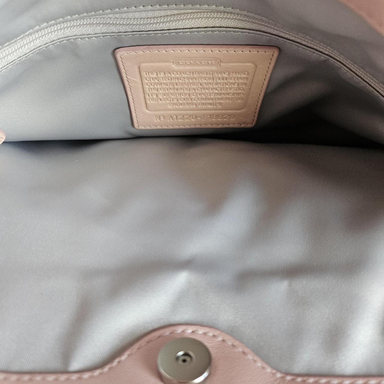 🌺🩷 Vintage Coach Pearly Pink Coquette Shoulder Bag✨🔥 🤎🌆