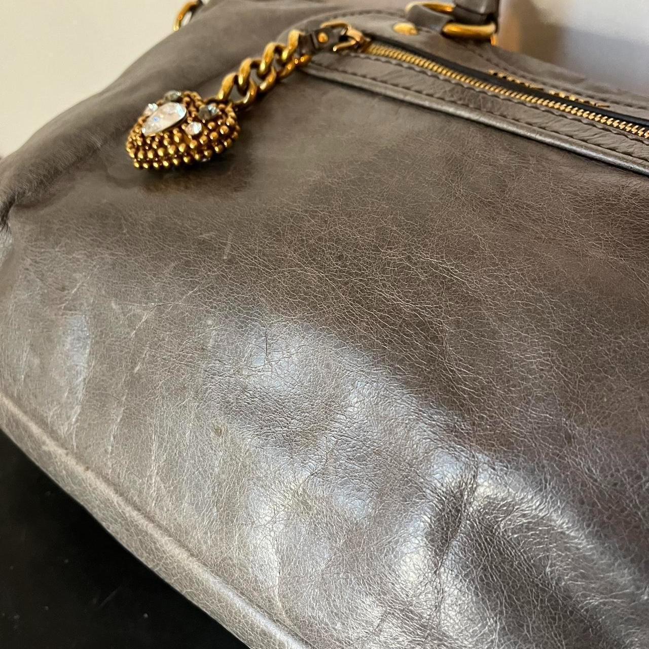 🌺🩷 🍇💜PreOwned Miu Miu Studded 2000s Heart Charm Tote Leather Bag🍇💜 🤎🌆