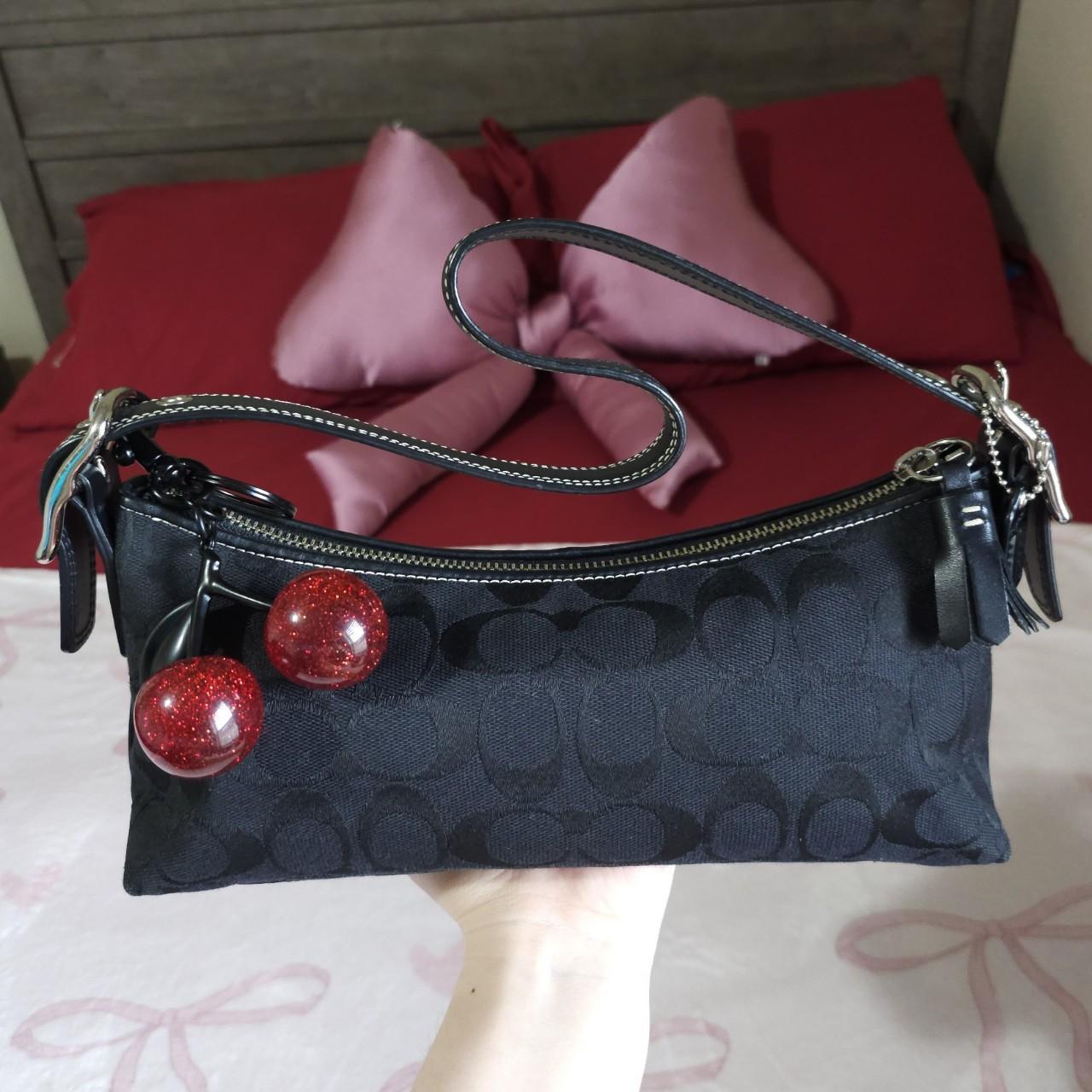 🌺🩷 Vintage Y2K Black Signature Cs East West Shoulder Bag Baguette✨🔥 🤎🌆