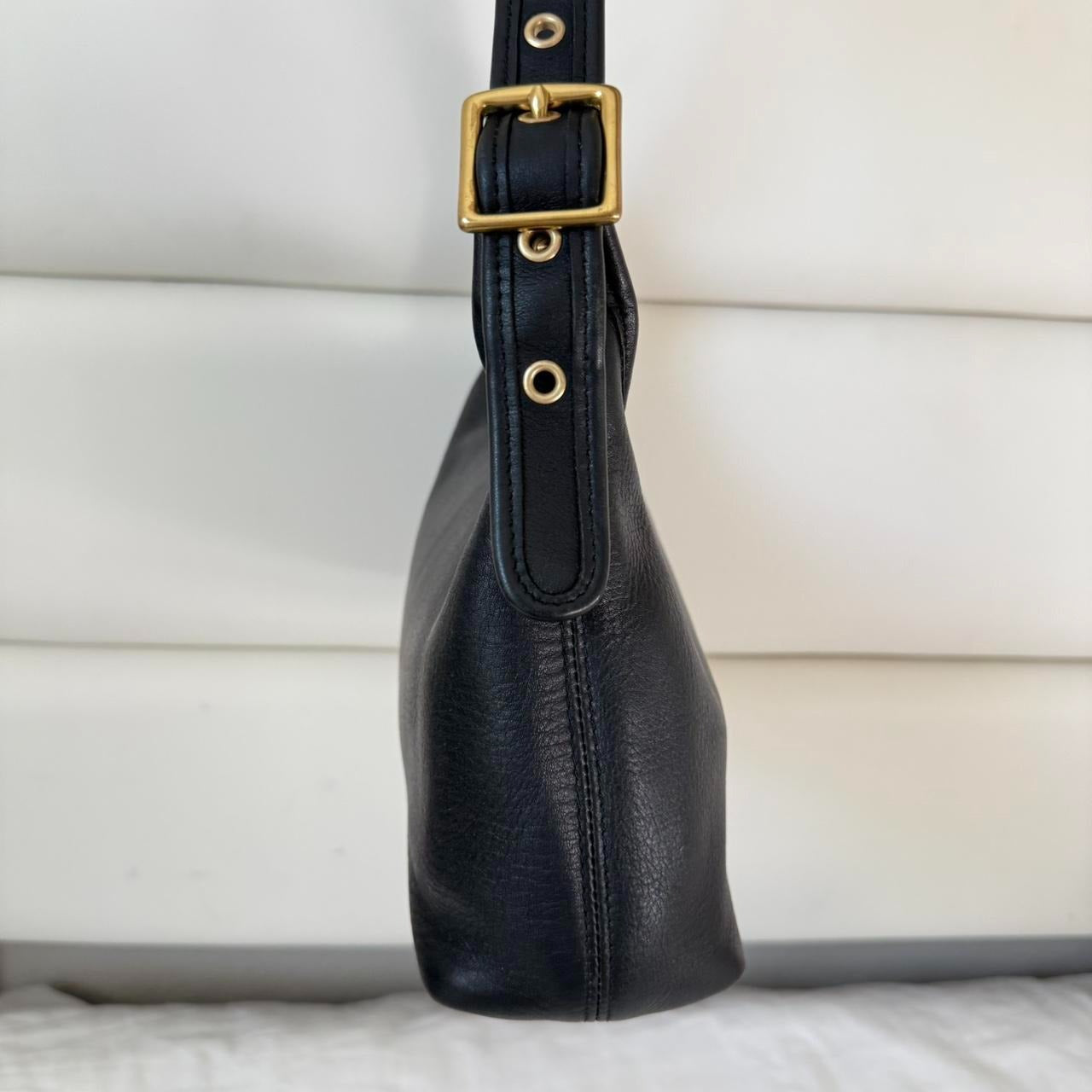 🌺🩷 Vintage Coach small legacy hobo shoulder bag 🤎🌆