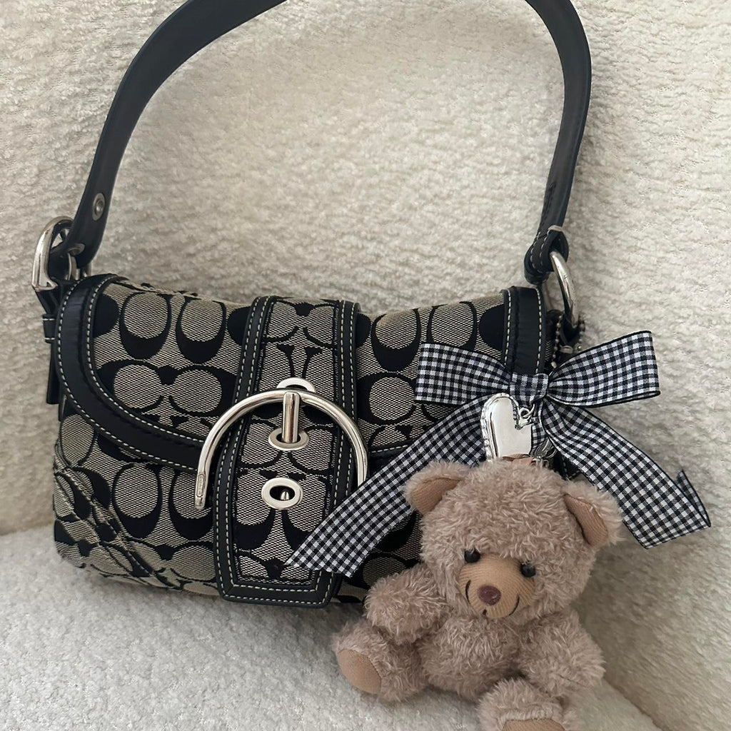 🌺🩷 🩷🍒Vintage soho coach purse in light gray and black🩷🍒 🤎🌆