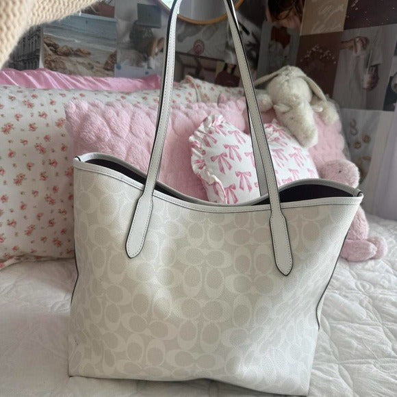 🌺🩷 🤍 White Coach City Tote in Signature Canvas 🤍 🤎🌆