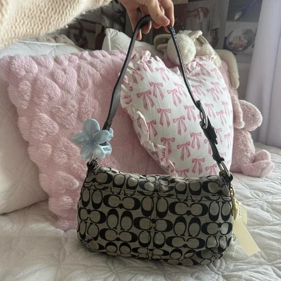 🌺🩷 🖤Y2K Coach Grey &amp; Black Soho Monogram Purse/Bag🖤 🤎🌆