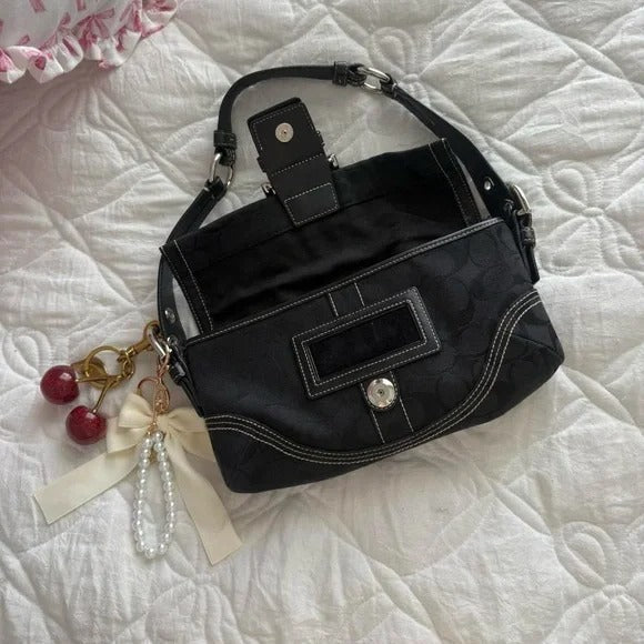 🌺🩷 🖤Y2K Coach Black Signature Mini Soho Flap Shoulder Bag/Purse🖤 🤎🌆