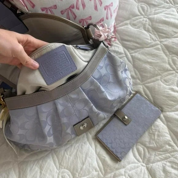 🌺🩷 💜 Y2K Coach Lavender Purple Soho Signature “C” Monogram Large Purse/Shoulder Bag 💜 🤎🌆