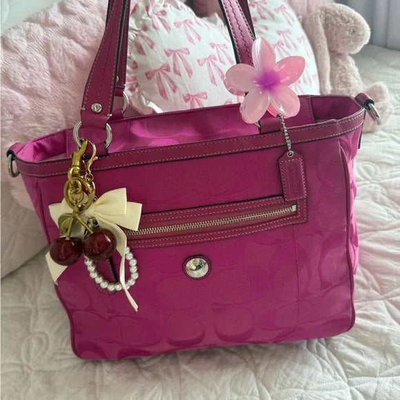 🌺🩷 💖 Y2K Coach Hot Pink Monogram Tote Bag 💖 🤎🌆