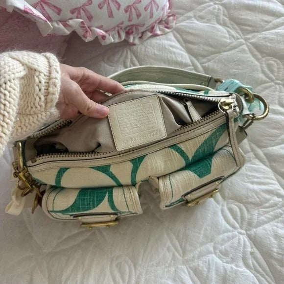 🌺🩷 💚 Y2K Coach Legacy Mandy Green Signature Shoulder Bag (Special Edition) 💚 🤎🌆