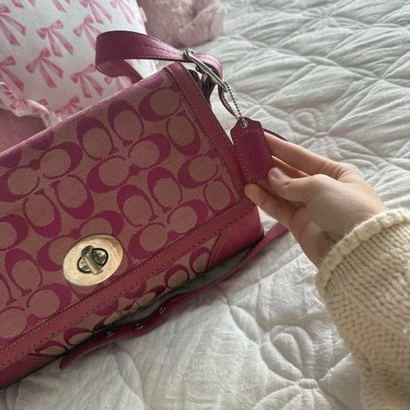 🌺🩷 💖 Y2K Coach Barbie Pink Hampton Monogram Shoulder Bag 💖 🤎🌆
