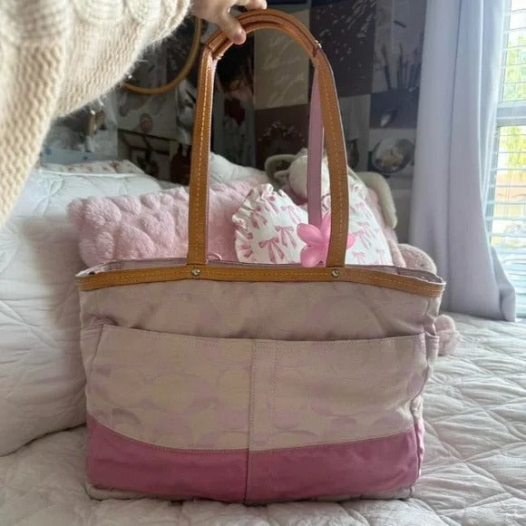 🌺🩷 💖 Y2K Light Pink Coach Monogram Tote Bag 💖 🤎🌆