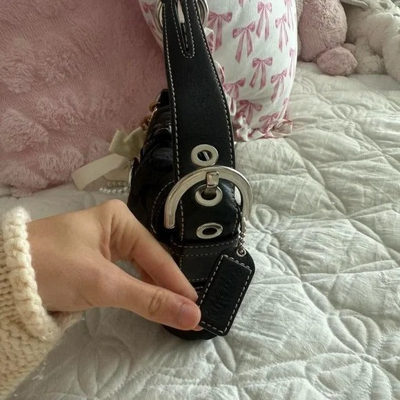 🌺🩷 🖤Y2K Coach Black Signature Mini Soho Flap Shoulder Bag/Purse🖤 🤎🌆