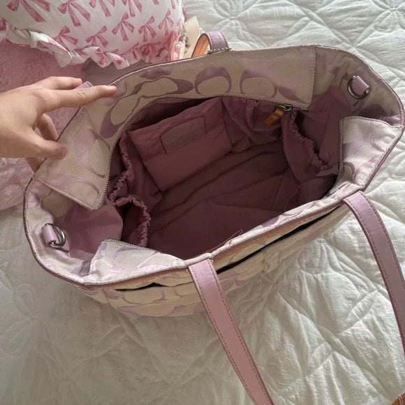 🌺🩷 💖 Y2K Light Pink Coach Monogram Tote Bag 💖 🤎🌆