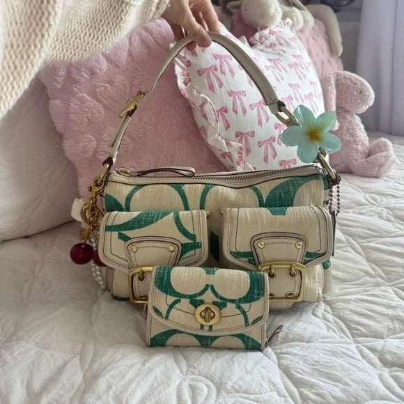🌺🩷 💚 Y2K Coach Legacy Mandy Green Signature Shoulder Bag (Special Edition) 💚 🤎🌆