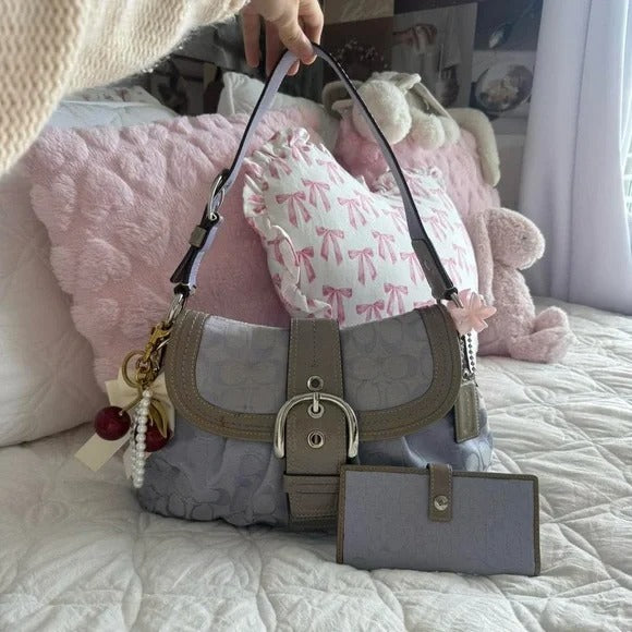 🌺🩷 💜 Y2K Coach Lavender Purple Soho Signature “C” Monogram Large Purse/Shoulder Bag 💜 🤎🌆