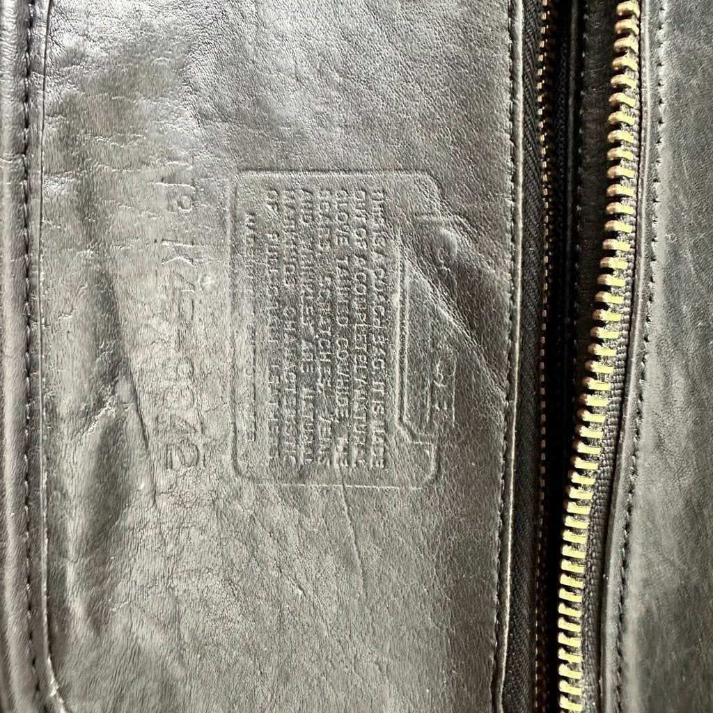 🌺🩷 Vintage Coach Carousel 🤎🌆