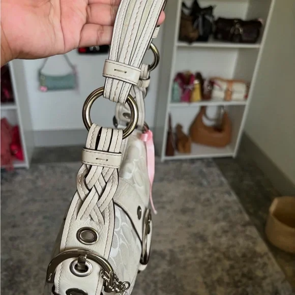 🌺🩷 Vintage Coach Soho Flap White Jacquard🍎🔥 🤎🌆