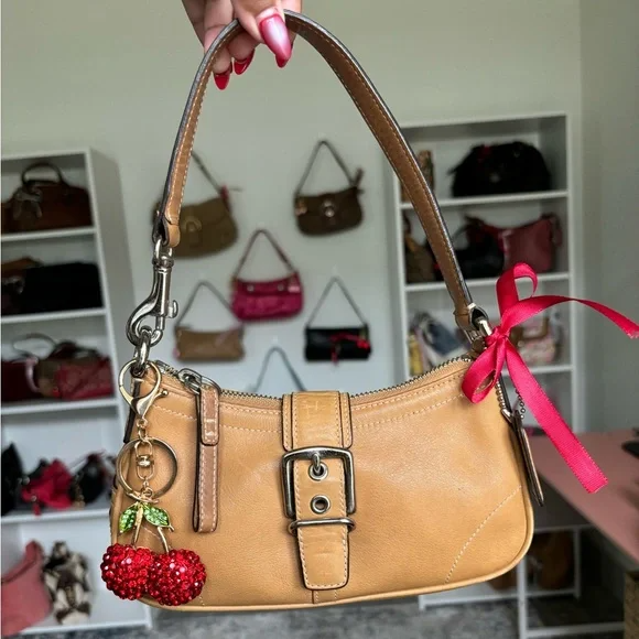 🌺🩷 Y2K Coach Demi Buckle Tan Leather Bag🌲🍀 🤎🌆