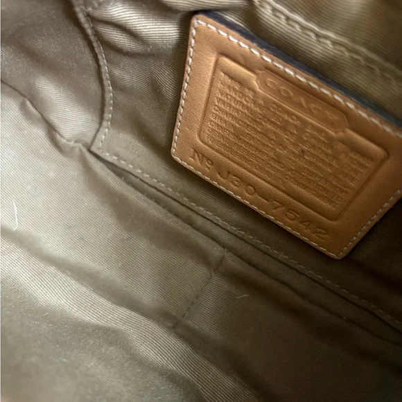 🌺🩷 Y2K Coach Demi Buckle Tan Leather Bag🌲🍀 🤎🌆