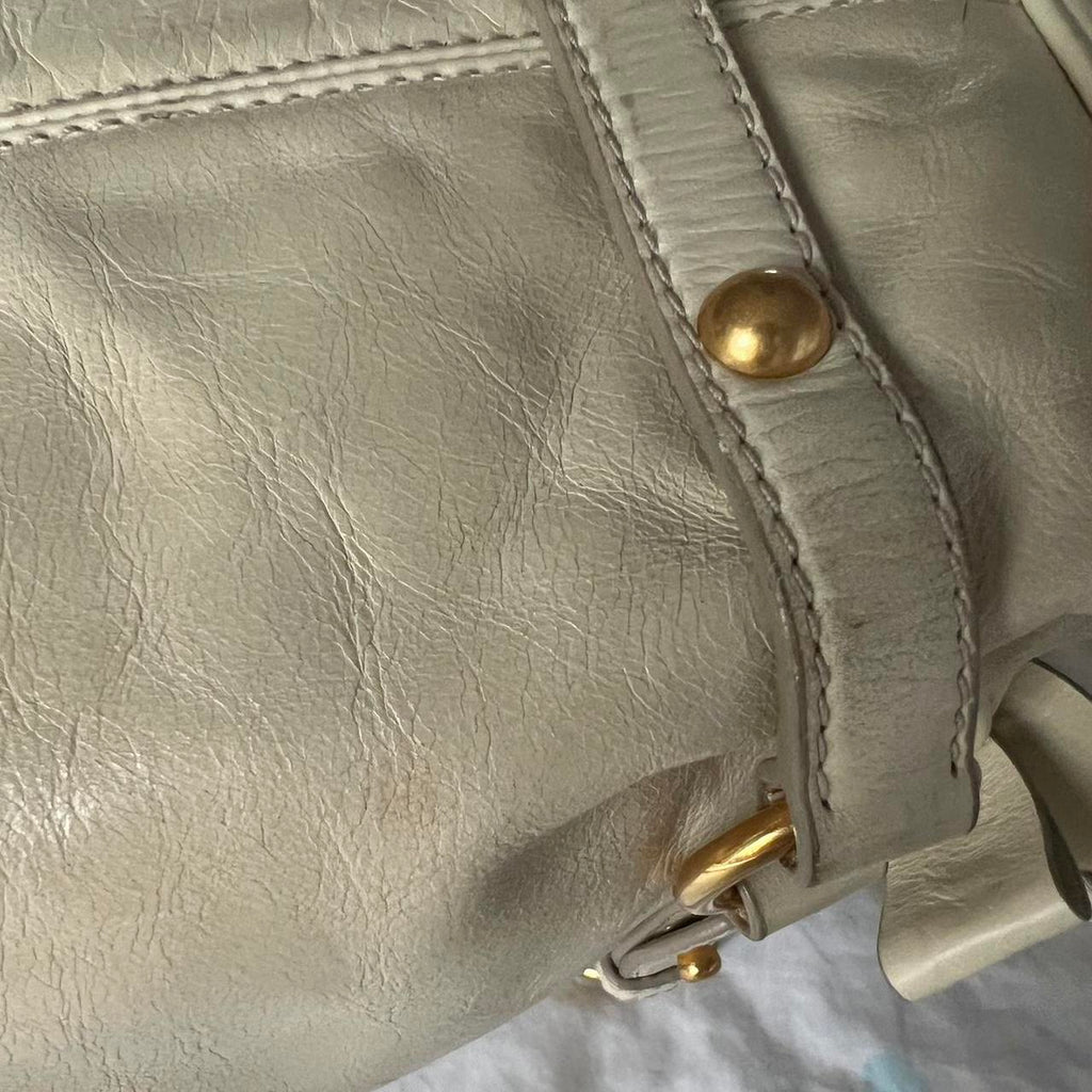 🌺🩷 Authentic Cream Miu Miu Vitello Lux Bow Bag With Gold Hardware🤍🗻 🤎🌆