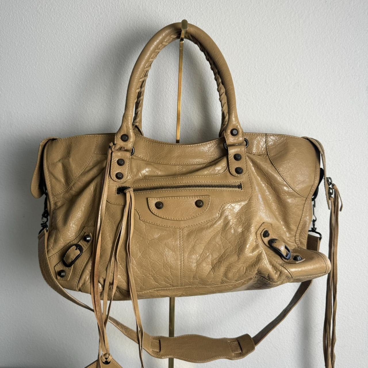 🌺🩷 Preowned Authentic Balenciaga city bag✨🔥 🤎🌆