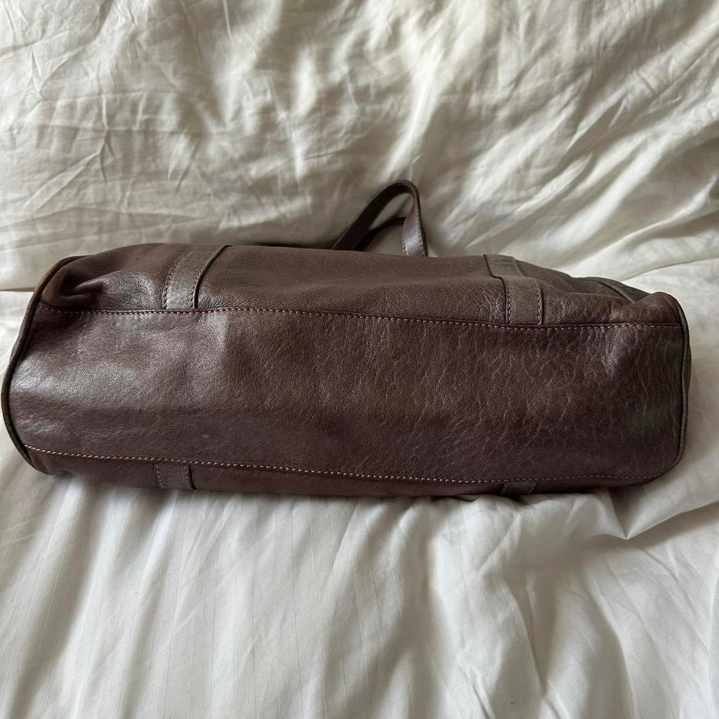 🌺🩷 🩷🍒Preowned VINTAGE FENDI HOBO BAG✨🔥 🤎🌆