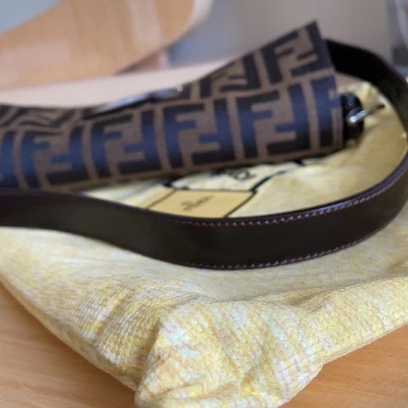 🌺🩷 New Auth Fendi Baguette New Vintage It Bag🩷🍒 🤎🌆