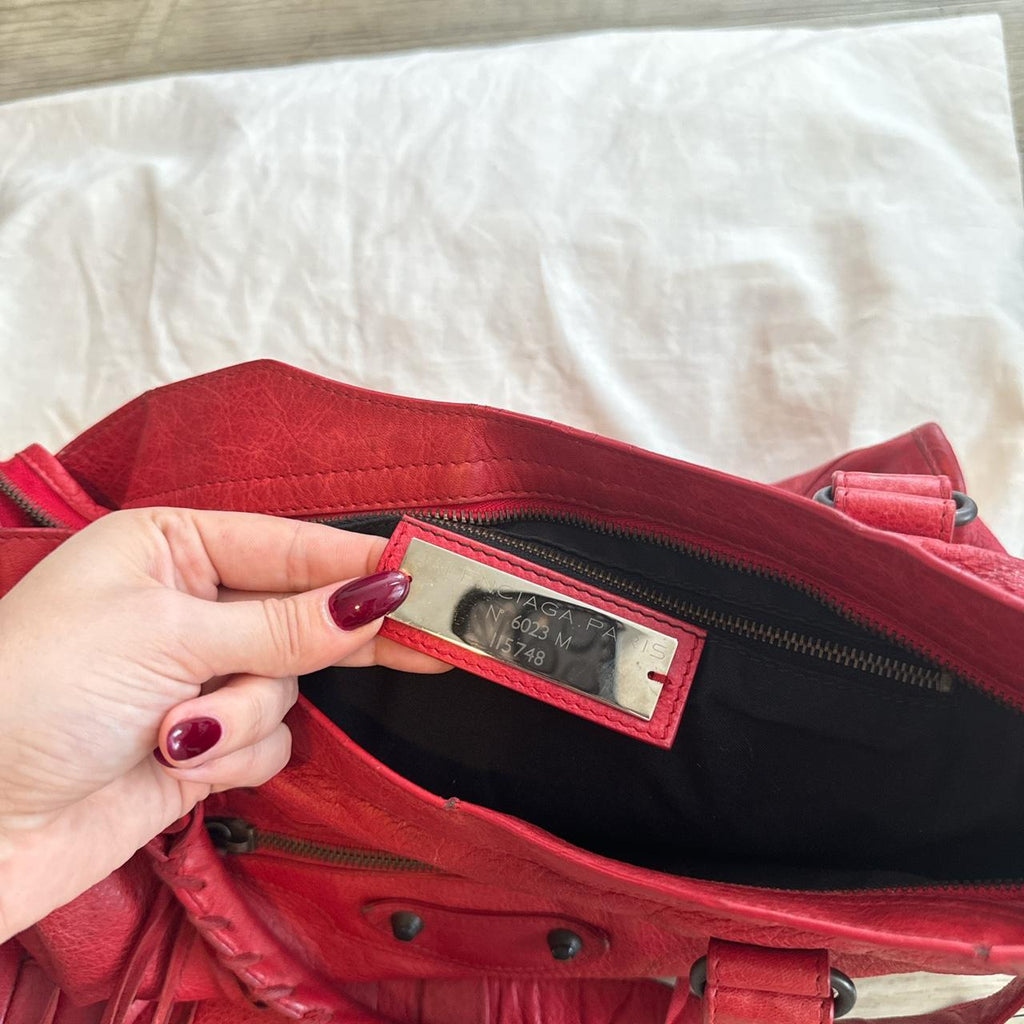 🌺🩷 Preowned Authentic Balenciaga city bag classic🩷🍒 🤎🌆