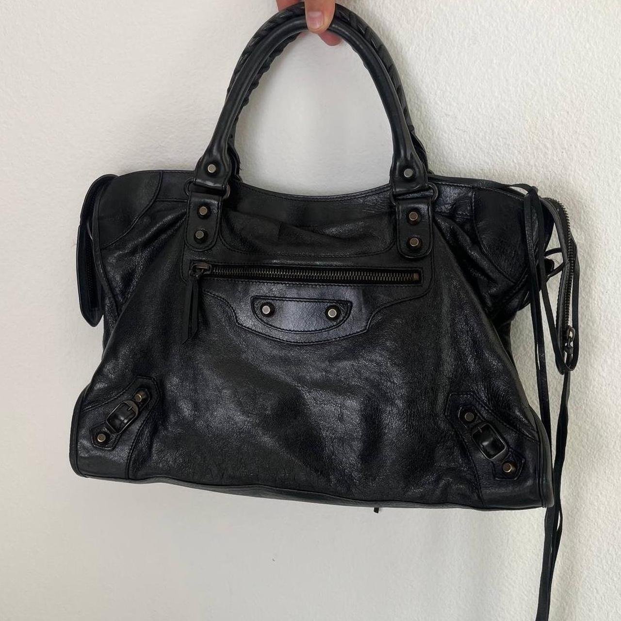 🌺🩷 🥬🎄Preowned Authentic black Balenciaga city bag🥬🎄 🤎🌆