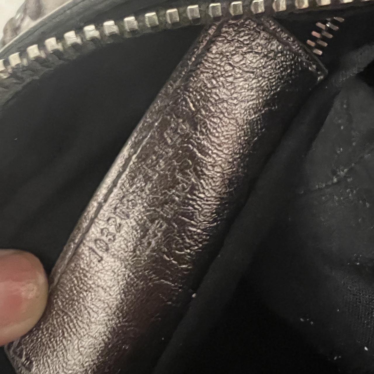 🌺🩷 🩷🍒Preowned RARE BALENCIAGA METALLIC SILVER CITY BAG🩷🍒 🤎🌆