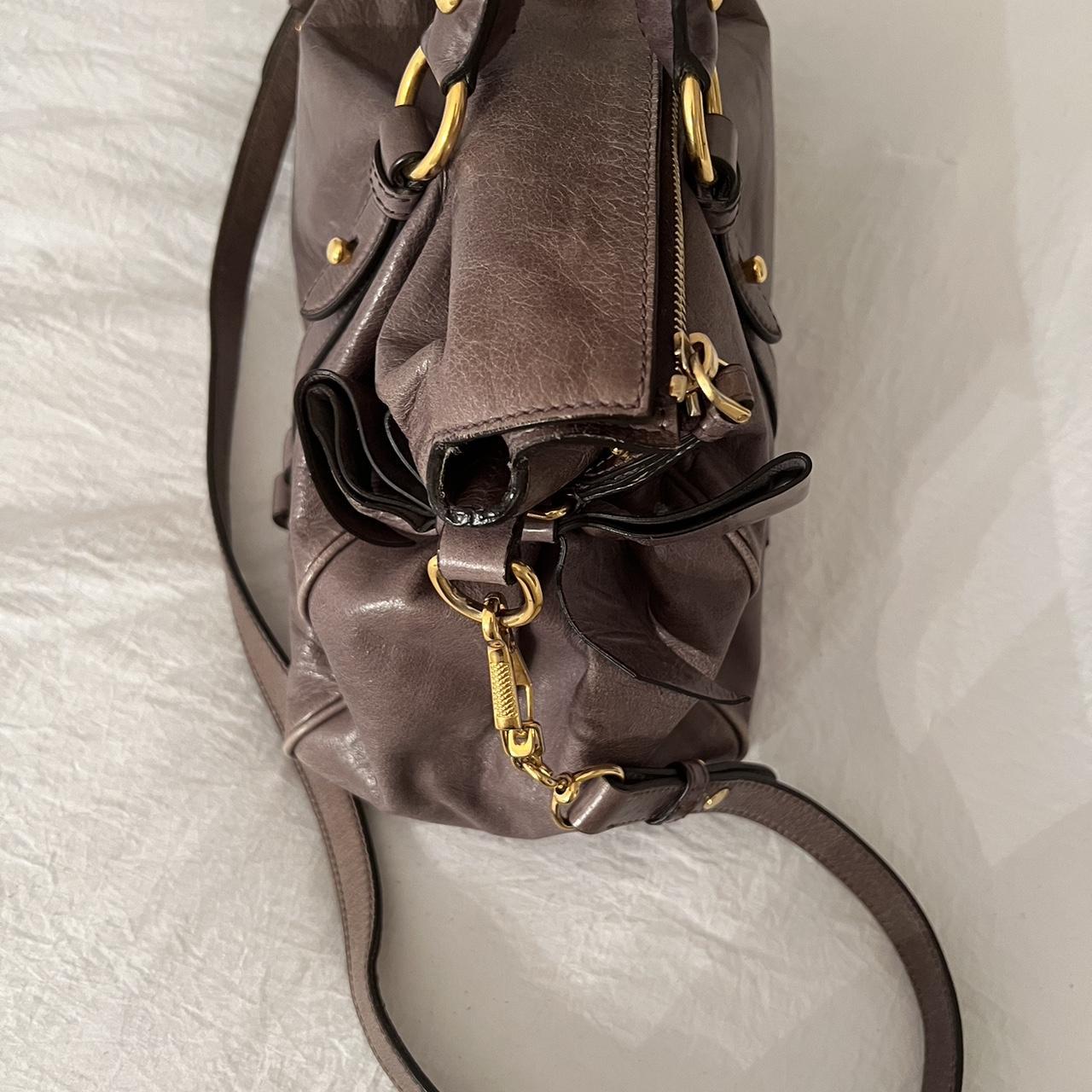 🌺🩷 Authentic Grey Looks A Bit Purple In Person Miu Miu Vitello Leather Bow Bag With Gold Hardware And Removable Strap🤎🌆 🤎🌆