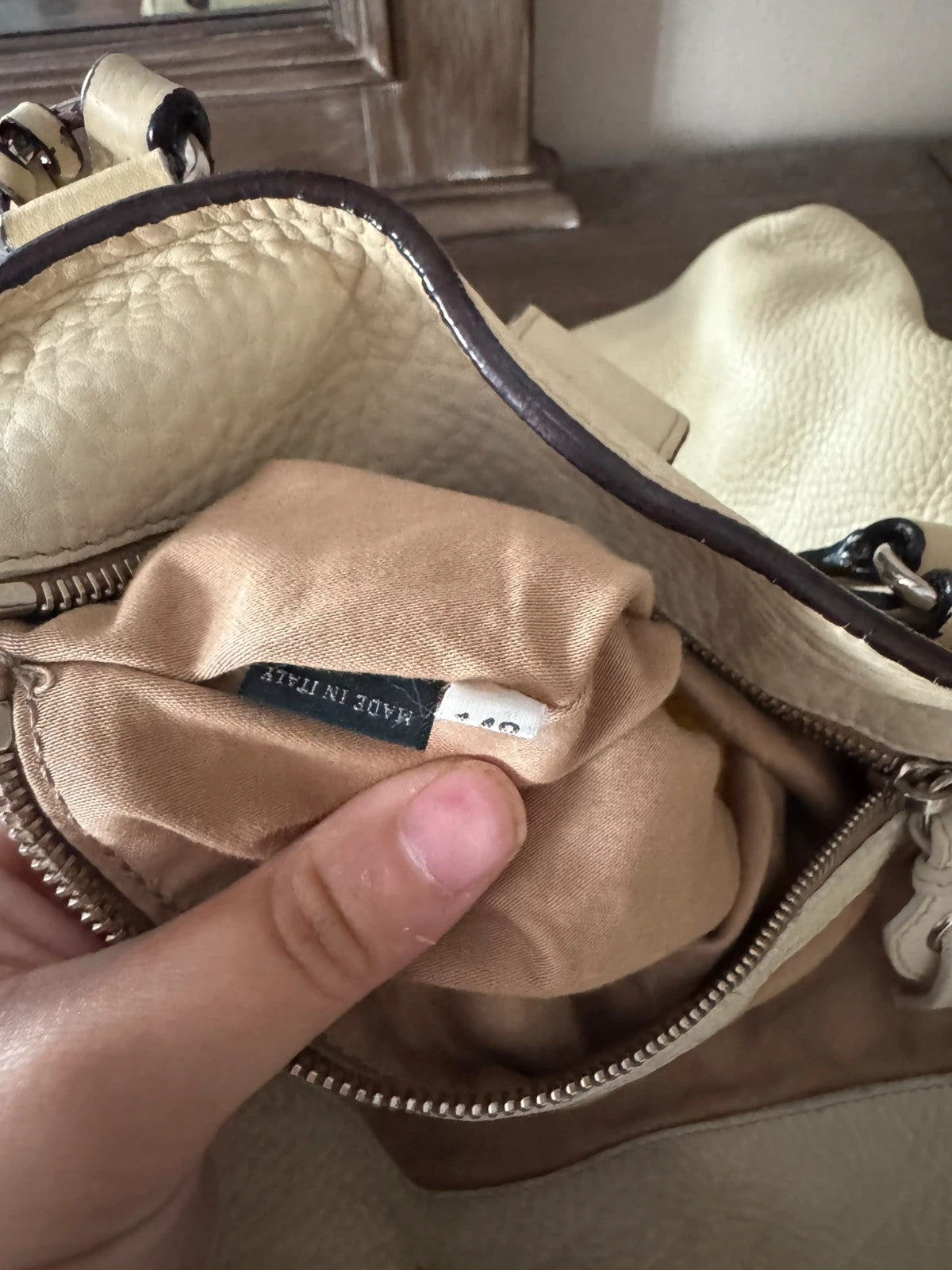 🌺🩷 Original Miu Miu Bag💜🍇 🤎🌆