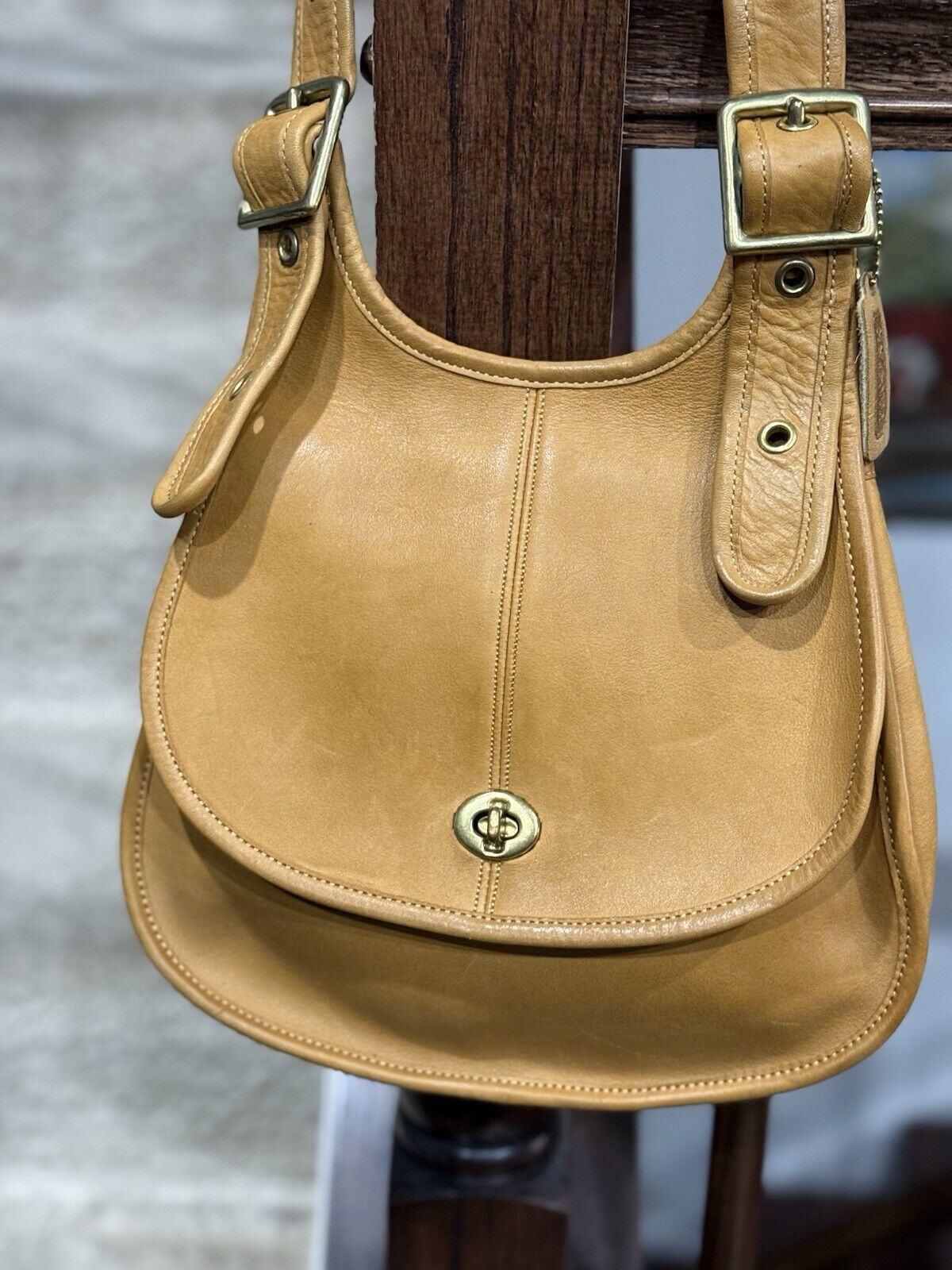 🌺🩷 Coach Vintage Crescent Saddle Bag Nyc 9235 Saddle Tan🍂✨ 🤎🌆
