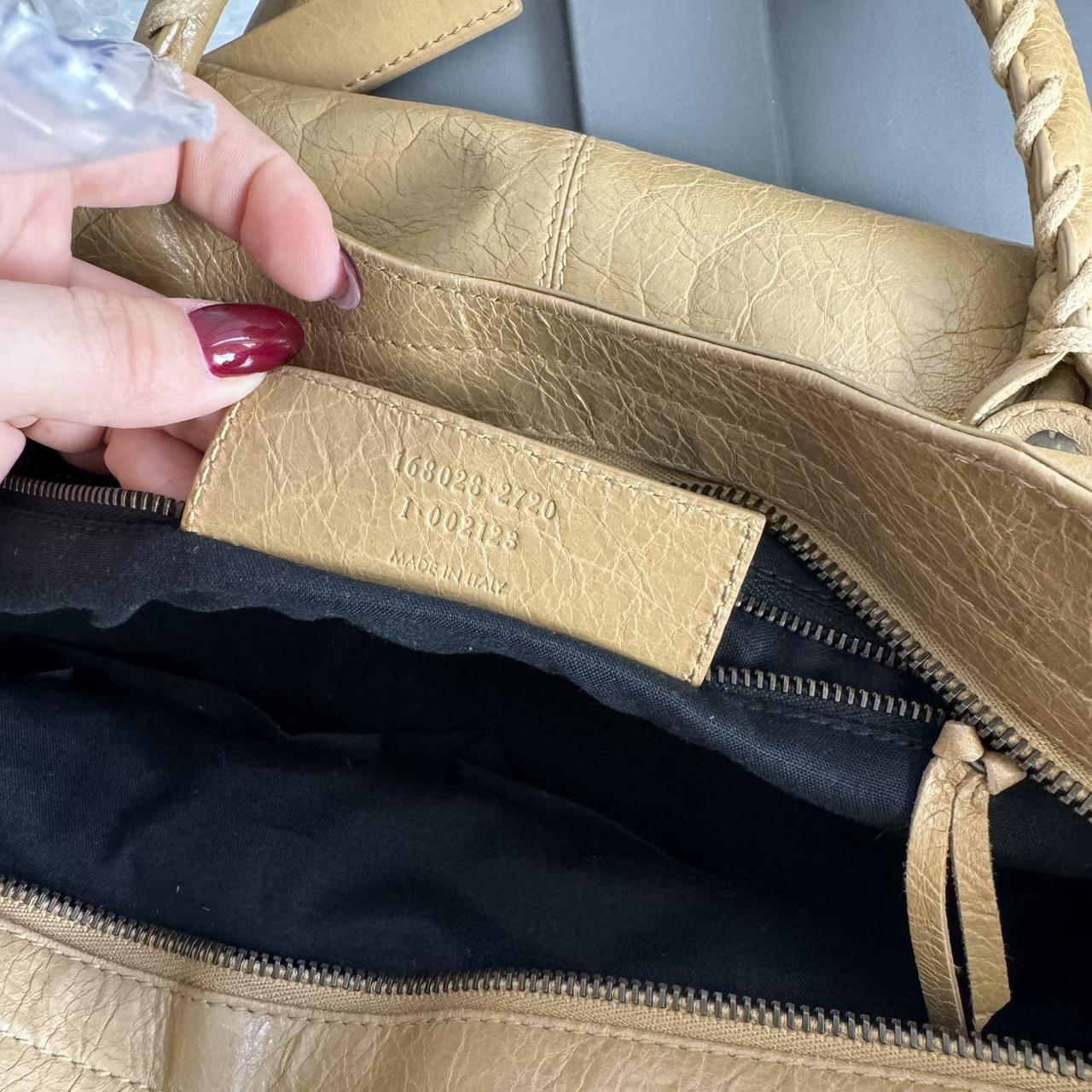 🌺🩷 Preowned Authentic Balenciaga city bag✨🔥 🤎🌆