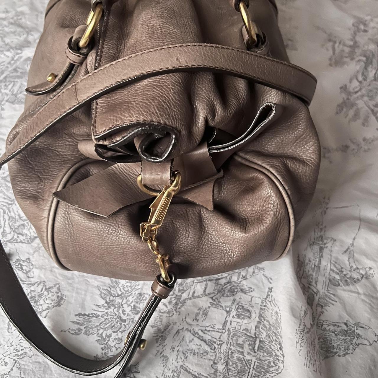 🌺🩷 Authentic Miu Miu Purple Grey Leather Vitello Lux Bow Bag In Gold Hardware With Removable Strap🤎🌆 🤎🌆