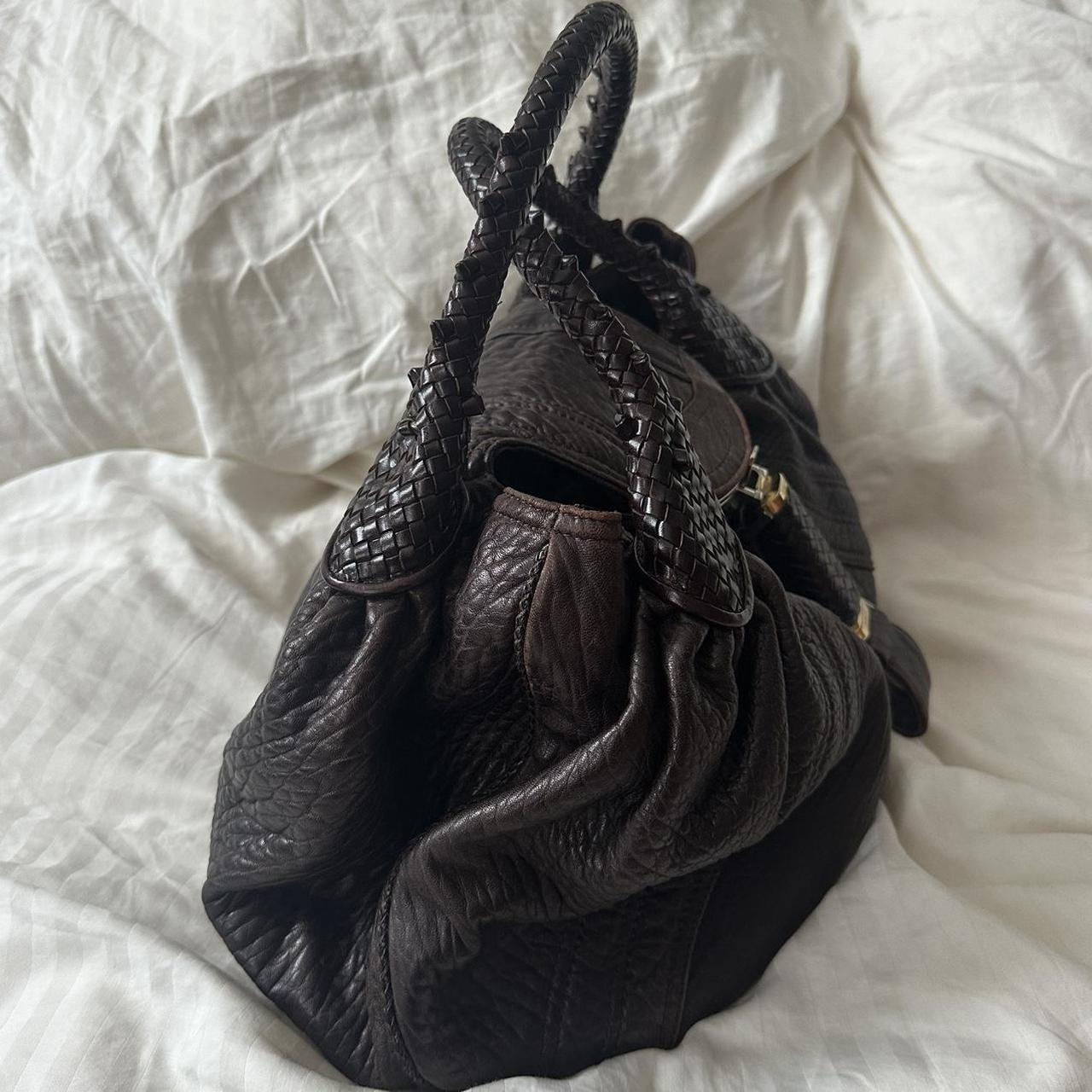 🌺🩷 🍇💜Preowned FENDI SPY BAG🍇💜 🤎🌆