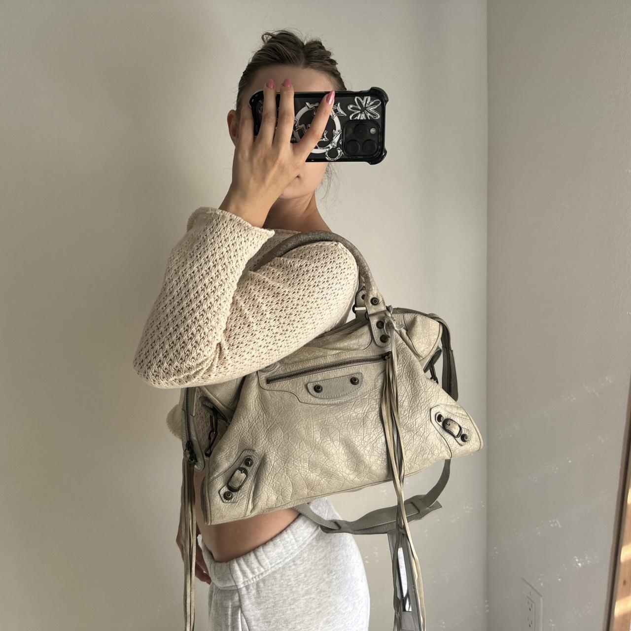 🌺🩷 Preowned Authentic balenciaga city bag light 🥬🎄 🤎🌆