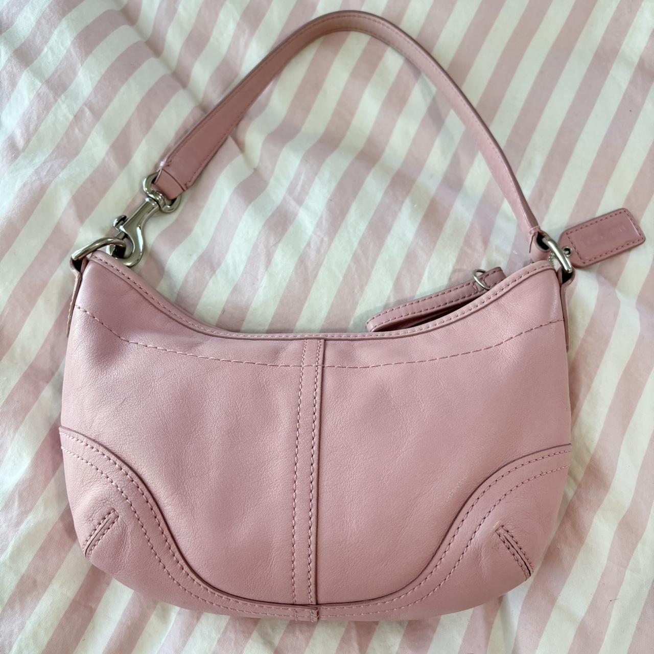 🌺🩷 Baby Pink Coach Hobo🤎🌆 🤎🌆